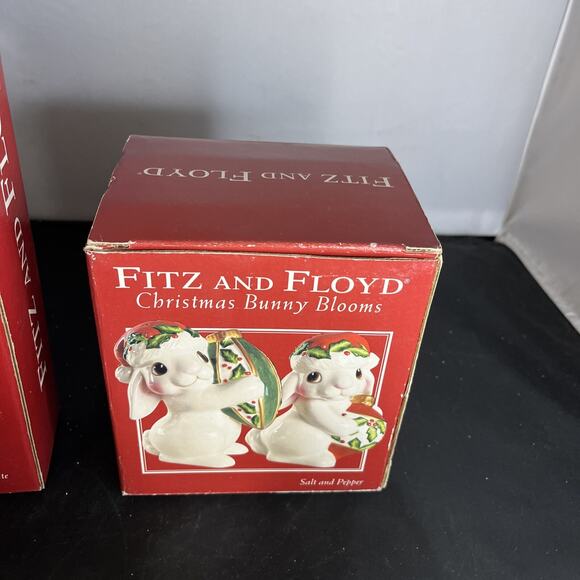 FItz and Floyd Christmas Bunny Blooms 3 Pieces Set Cookie Plate & Salt Pepper - Picture 5 of 14